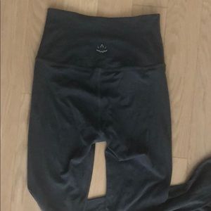 Beyond yoga high waist gray legging